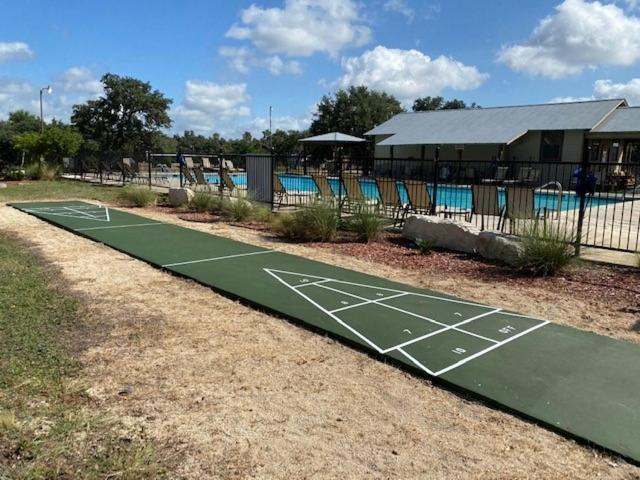 Flying L Ranch & Golf Course Station touristique