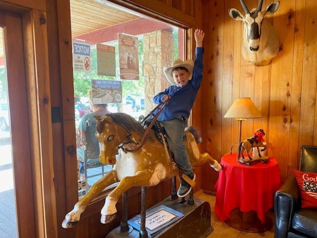 Flying L Ranch & Golf Course Station touristique