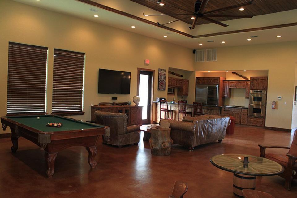 Flying L Ranch & Golf Course 3*